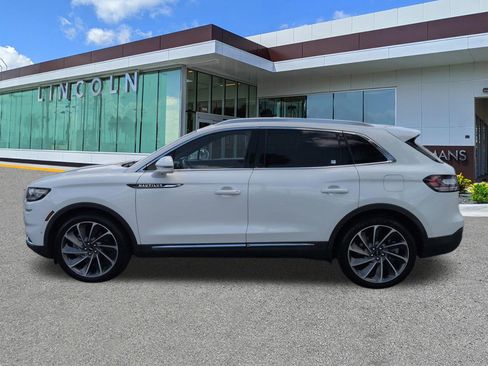 Certified 2023 Lincoln Nautilus Reserve w/ Equipment Group 202A AWD/4WD image 8