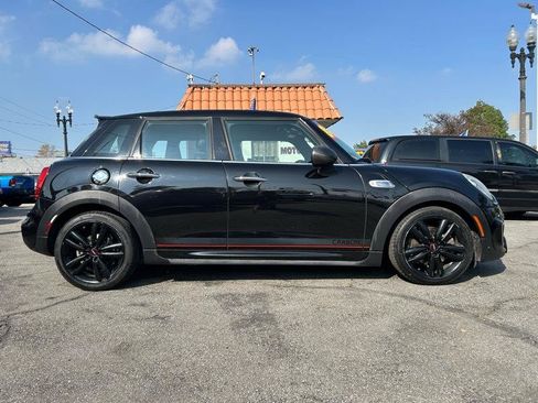 Used 2018 MINI Cooper S FWD image 2
