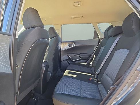 Used 2024 Kia Soul LX w/ Option Group 015 image 14