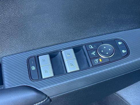 New 2026 Nissan Rogue SL AWD/4WD image 13