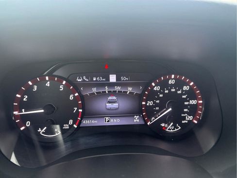 Used 2022 Nissan Frontier PRO-4X w/ Technology Package image 16