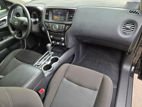 Used 2020 Nissan Pathfinder S AWD/4WD image 20