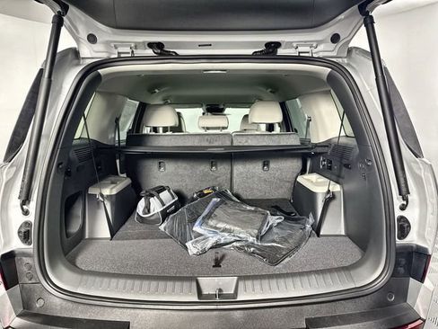 New 2026 Hyundai Santa Fe SEL AWD/4WD image 32