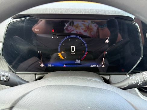 Used 2024 Chevrolet TrailBlazer LT w/ Driver Confidence Package image 46