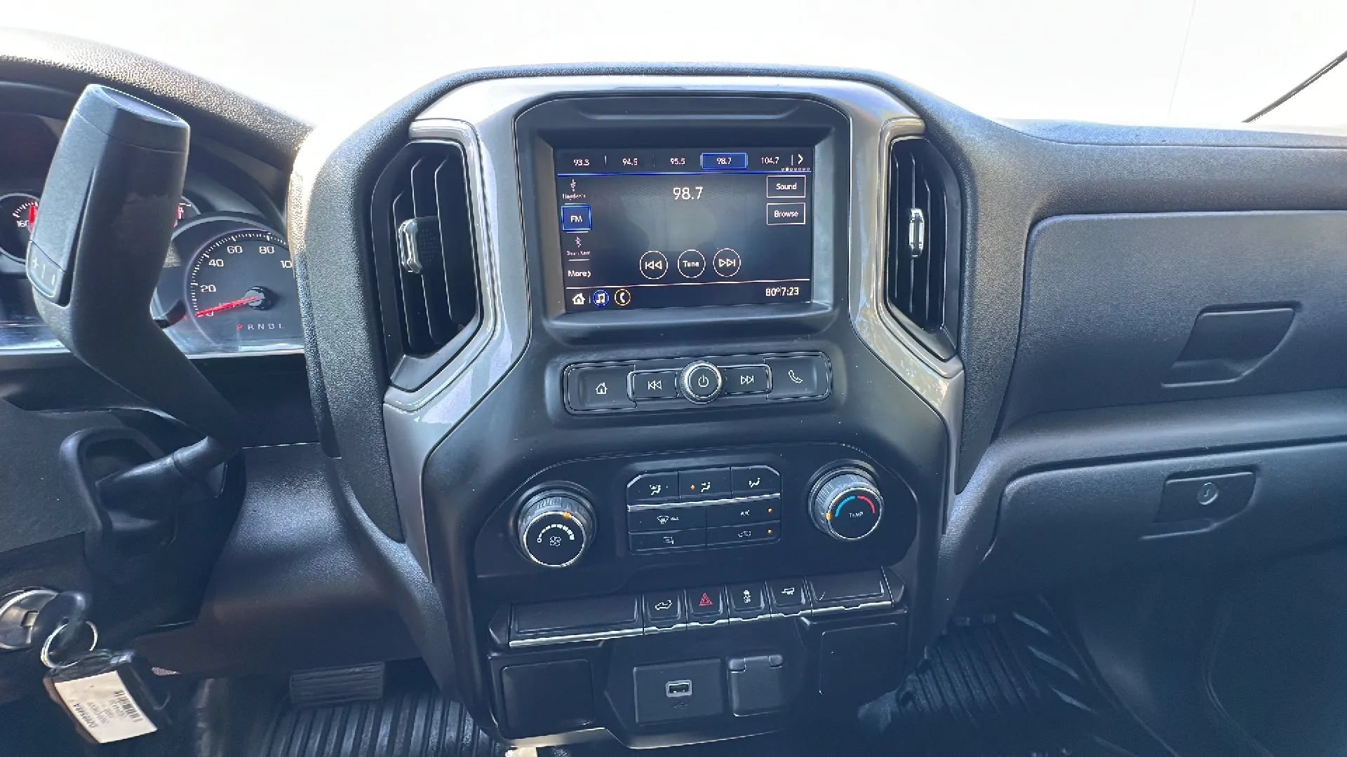 Used 2020 Chevrolet Silverado 1500 W/T RWD image 12