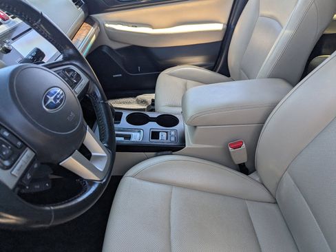 Used 2016 Subaru Outback 2.5i Limited AWD/4WD image 17