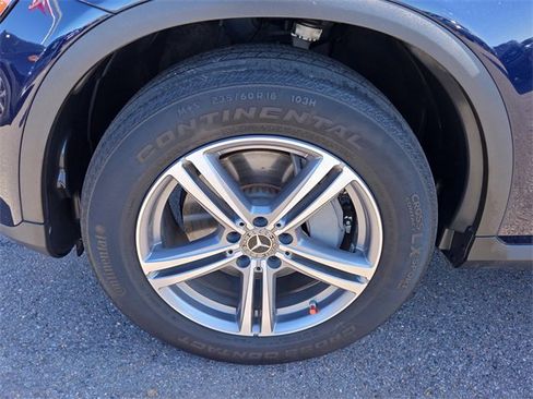 Used 2022 Mercedes-Benz GLC 300 image 9