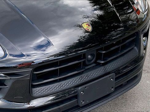 Used 2023 Porsche Macan S image 35