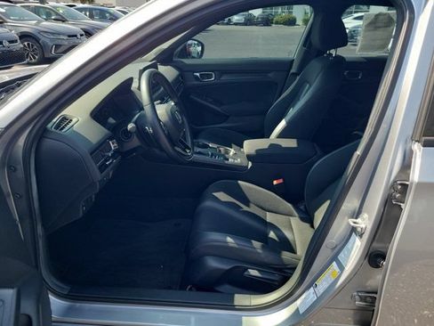 Used 2024 Honda Civic Sport image 13