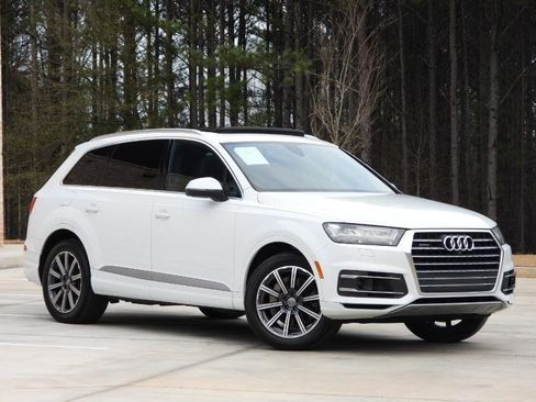 Used 2017 Audi Q7 3.0T Prestige image 10