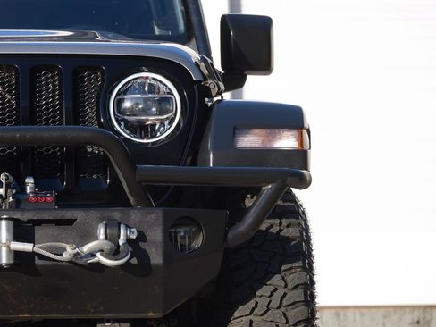 Used 2020 Jeep Wrangler Unlimited Sport image 19