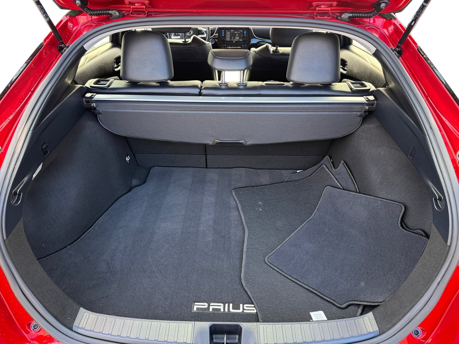 Used 2016 Toyota Prius Four Touring w/ Premium Convenience Package FWD image 17