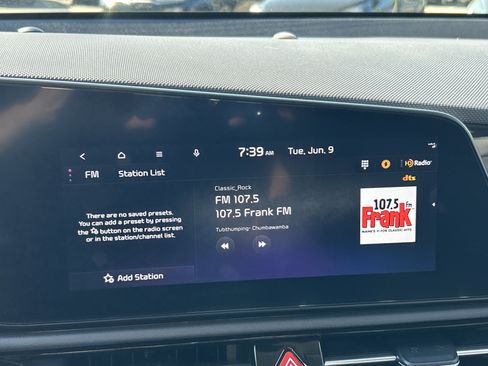 Used 2024 Kia Niro Wind w/ Wind Preserve Package FWD image 25
