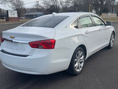 Used 2017 Chevrolet Impala LT FWD image 8