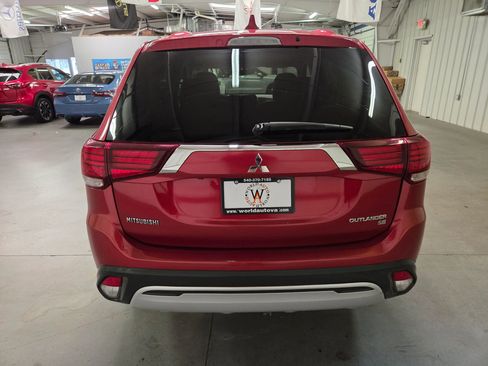 Used 2019 Mitsubishi Outlander SE image 6