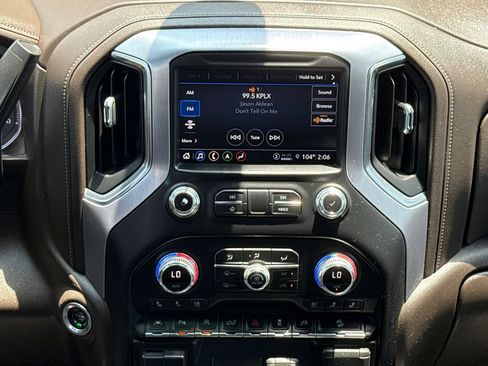 Used 2021 GMC Sierra 1500 SLT AWD/4WD image 13