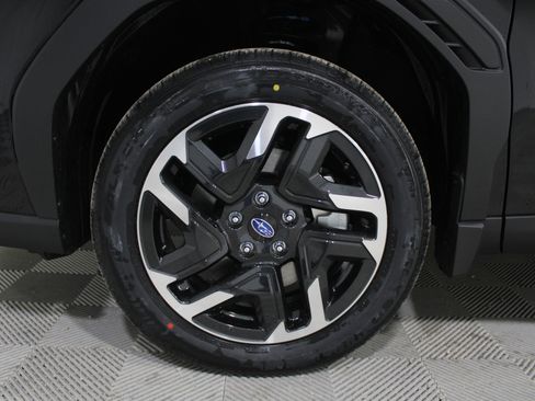 New 2026 Subaru Forester Limited image 32