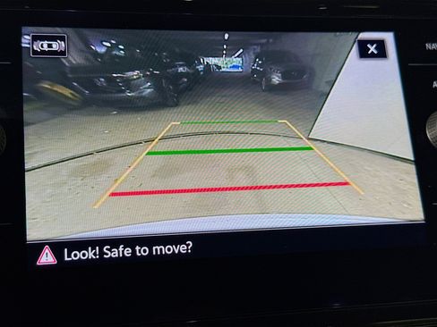 Used 2022 Volkswagen Atlas Cross Sport SEL Premium R-Line image 16