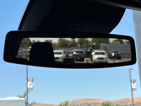 Used 2022 GMC Sierra 1500 SLT w/ X31 Off-Road Package image 24