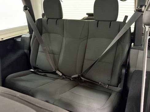 Used 2018 Jeep Wrangler Sport AWD/4WD image 24