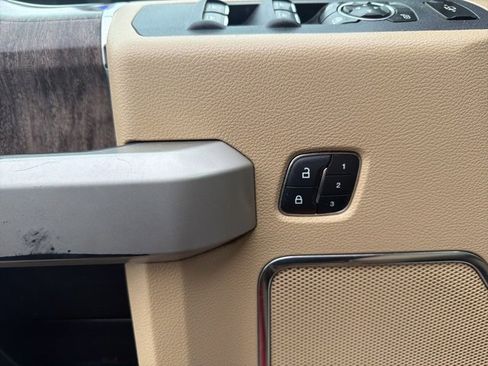 Used 2017 Ford F350 Lariat w/ Lariat Value Package image 17