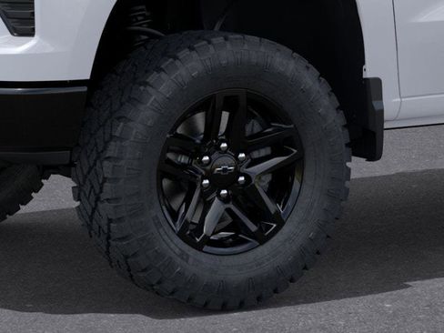 New 2026 Chevrolet Silverado 1500 Custom Trail Boss image 9