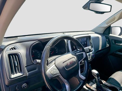 Used 2022 GMC Canyon Elevation w/ Trailering Package RWD image 11
