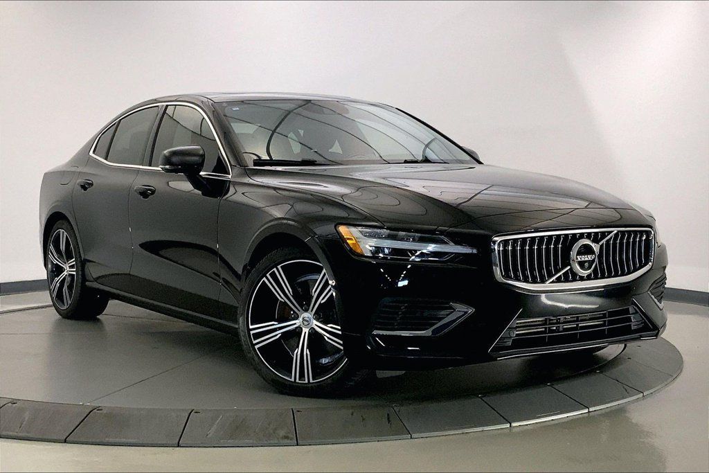 Used 2021 Volvo S60 T8 Inscription AWD/4WD image 33