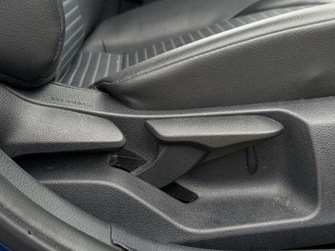 Used 2024 Toyota Camry SE FWD image 28