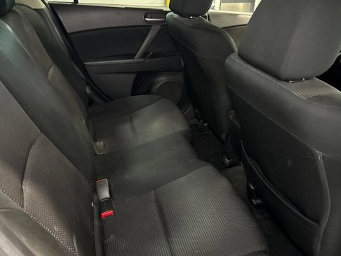 Used 2013 MAZDA MAZDA3 i Sport FWD image 11