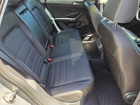 Certified 2024 Volkswagen Jetta SE w/ Panoramic Sunroof Package FWD image 16