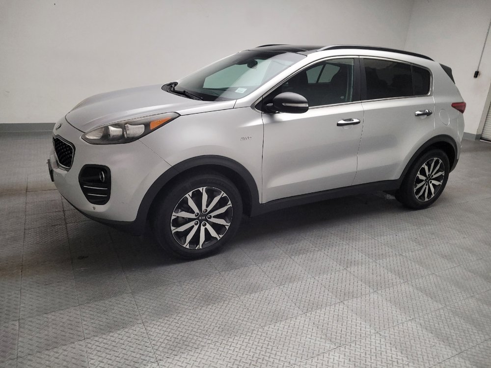Used 2019 Kia Sportage EX w/ Option Group 040 AWD/4WD image 2