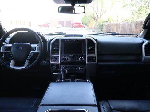 Used 2019 Ford F150 Lariat w/ Equipment Group 502A Luxury AWD/4WD image 16