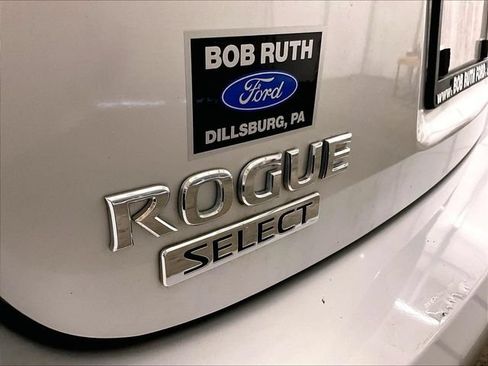 Used 2015 Nissan Rogue S w/ Convenience Package AWD/4WD image 14
