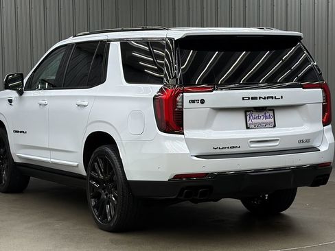 Used 2026 GMC Yukon Denali Ultimate w/ LPO, Floor Liner Package AWD/4WD image 3