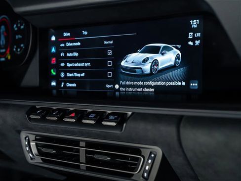 Certified 2022 Porsche 911 GT3 image 33