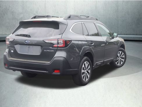 Used 2023 Subaru Outback Premium w/ Popular Package #1 AWD/4WD image 12