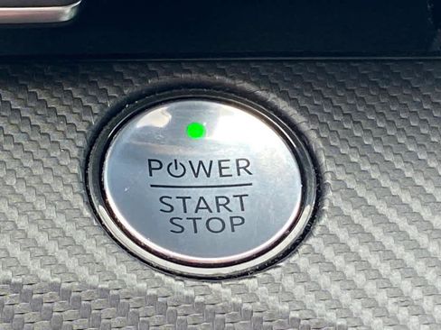 Used 2021 Ford Mustang Mach-E Premium image 21