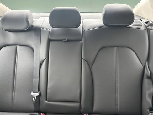 New 2026 Genesis G70 2.5T image 22