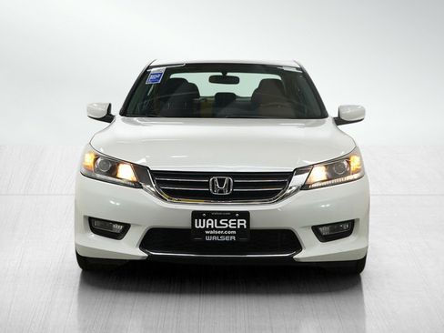 Used 2014 Honda Accord Sport image 8