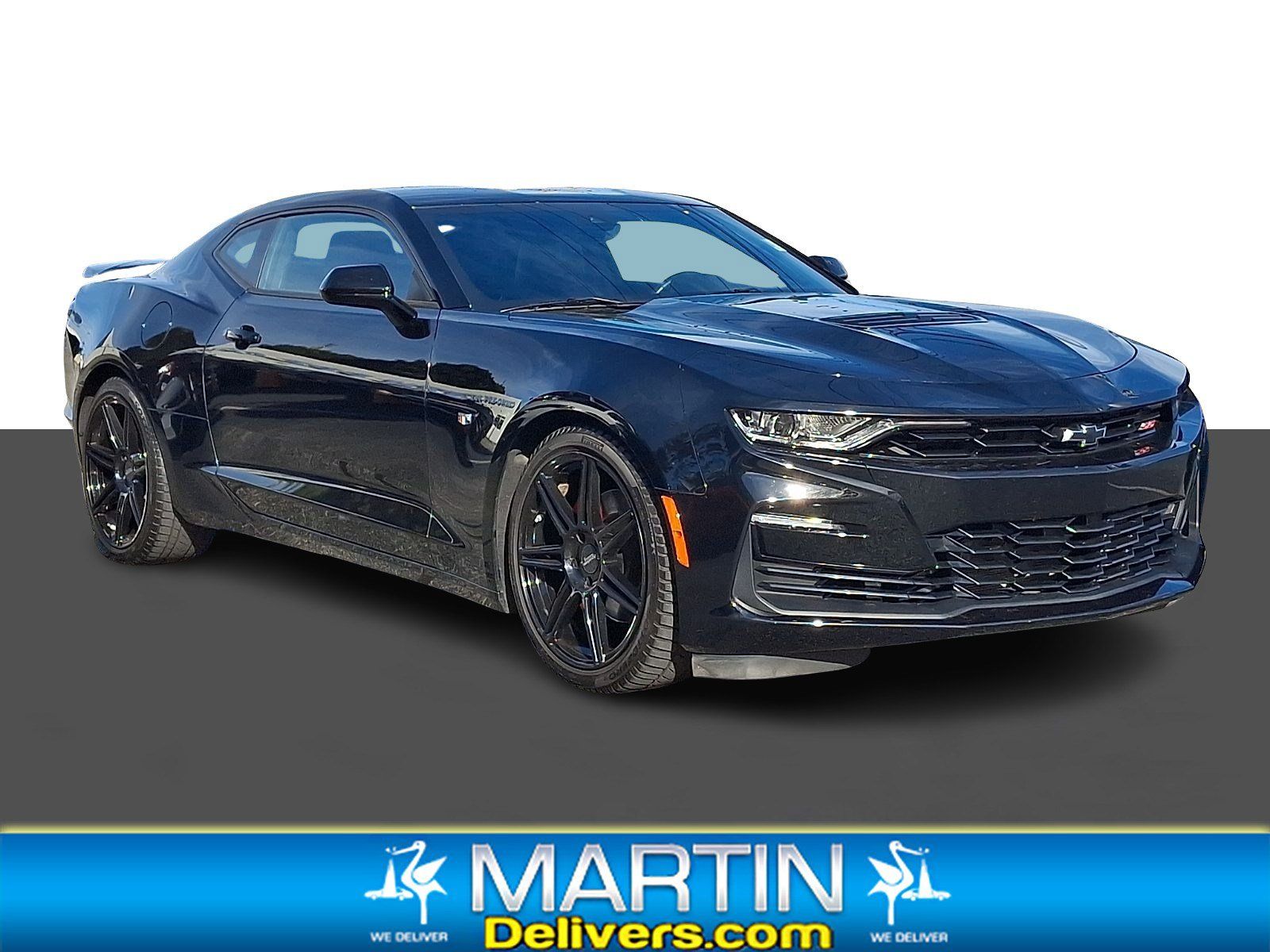 Used 2021 Chevrolet Camaro SS RWD image 1
