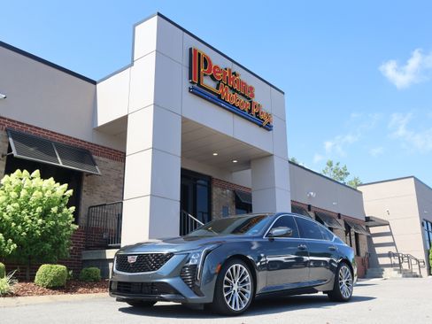 Used 2025 Cadillac CT5 Premium Luxury w/ Sun And Sound Package RWD image 39