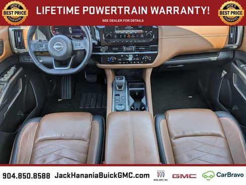 Used 2023 Nissan Pathfinder Platinum AWD/4WD image 18
