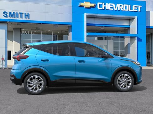 New 2027 Chevrolet Bolt LT FWD image 29
