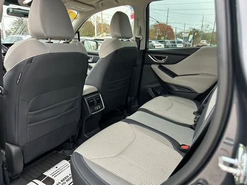 Used 2023 Subaru Forester Premium AWD/4WD image 14