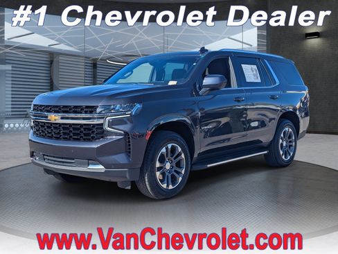 Used 2024 Chevrolet Tahoe LS image 1