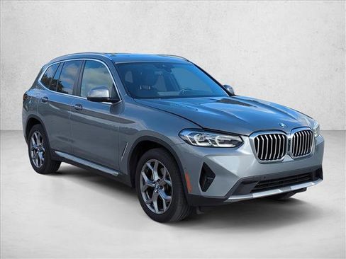 Used 2023 BMW X3 sDrive30i w/ Premium Package image 3