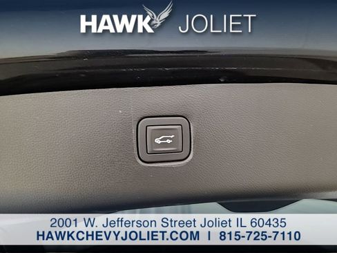 Used 2025 Chevrolet Blazer RS FWD image 23