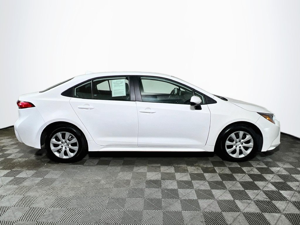 Certified 2024 Toyota Corolla LE FWD image 8