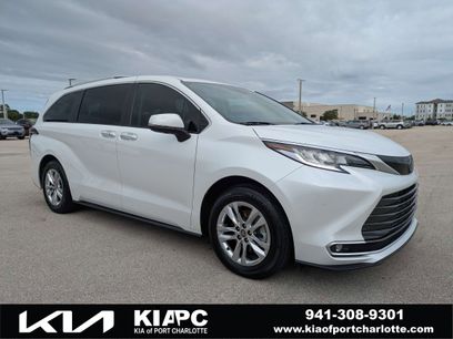 Used 2022 Toyota Sienna Limited